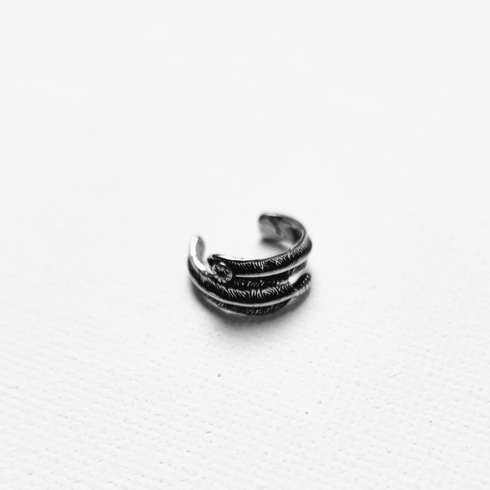 Earcuff double feather