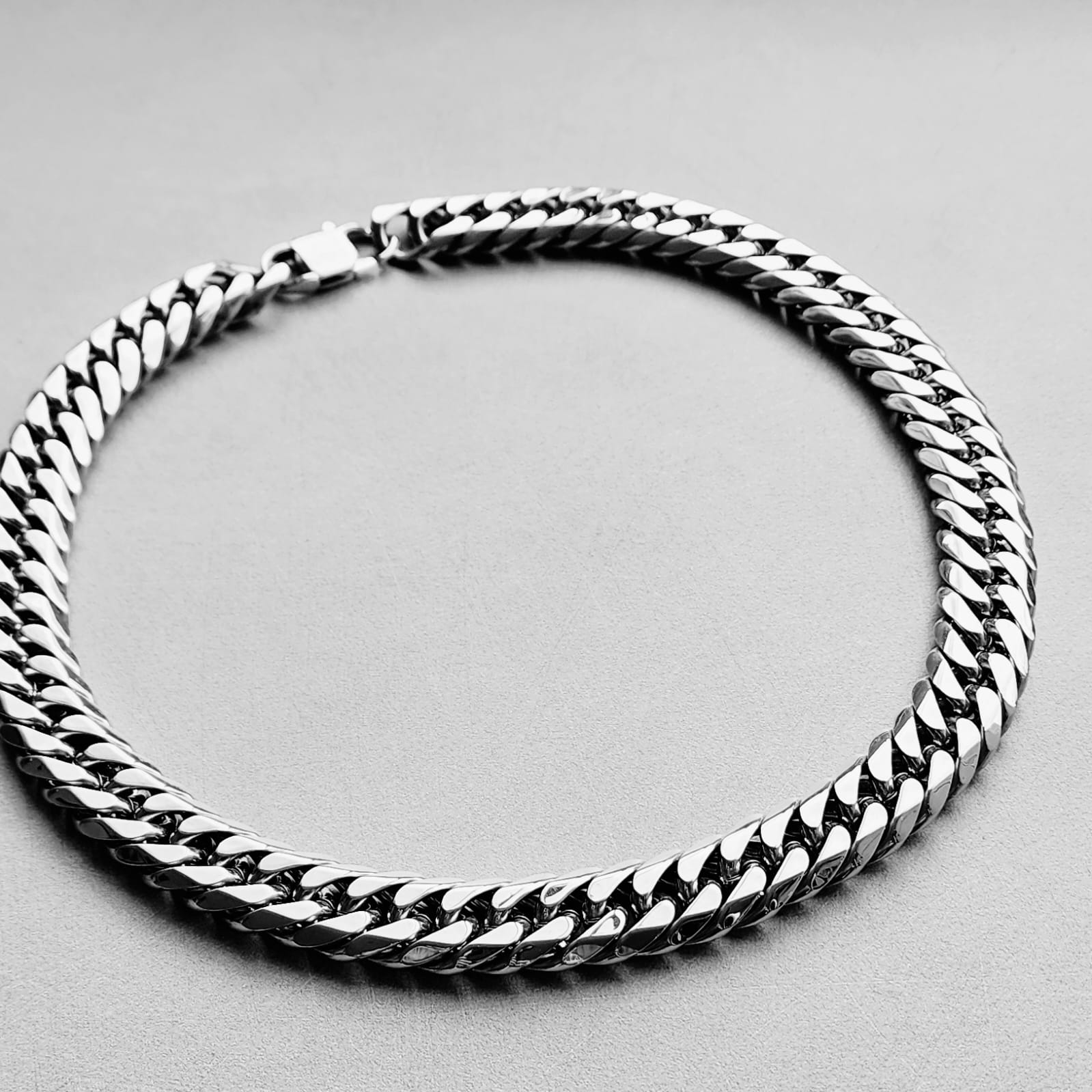 Cubannity Chain - Imagen 5