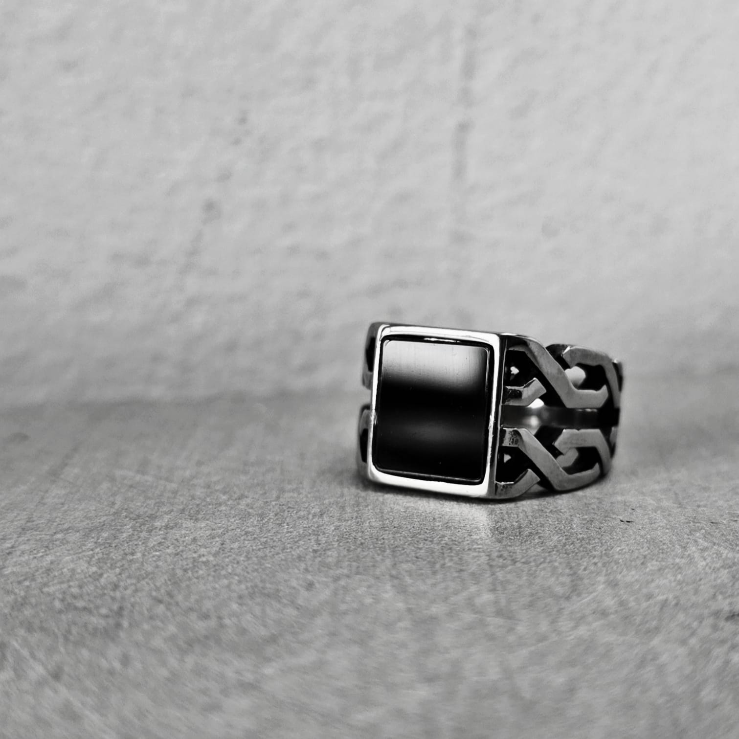 Threaded blackstone - Imagen 3